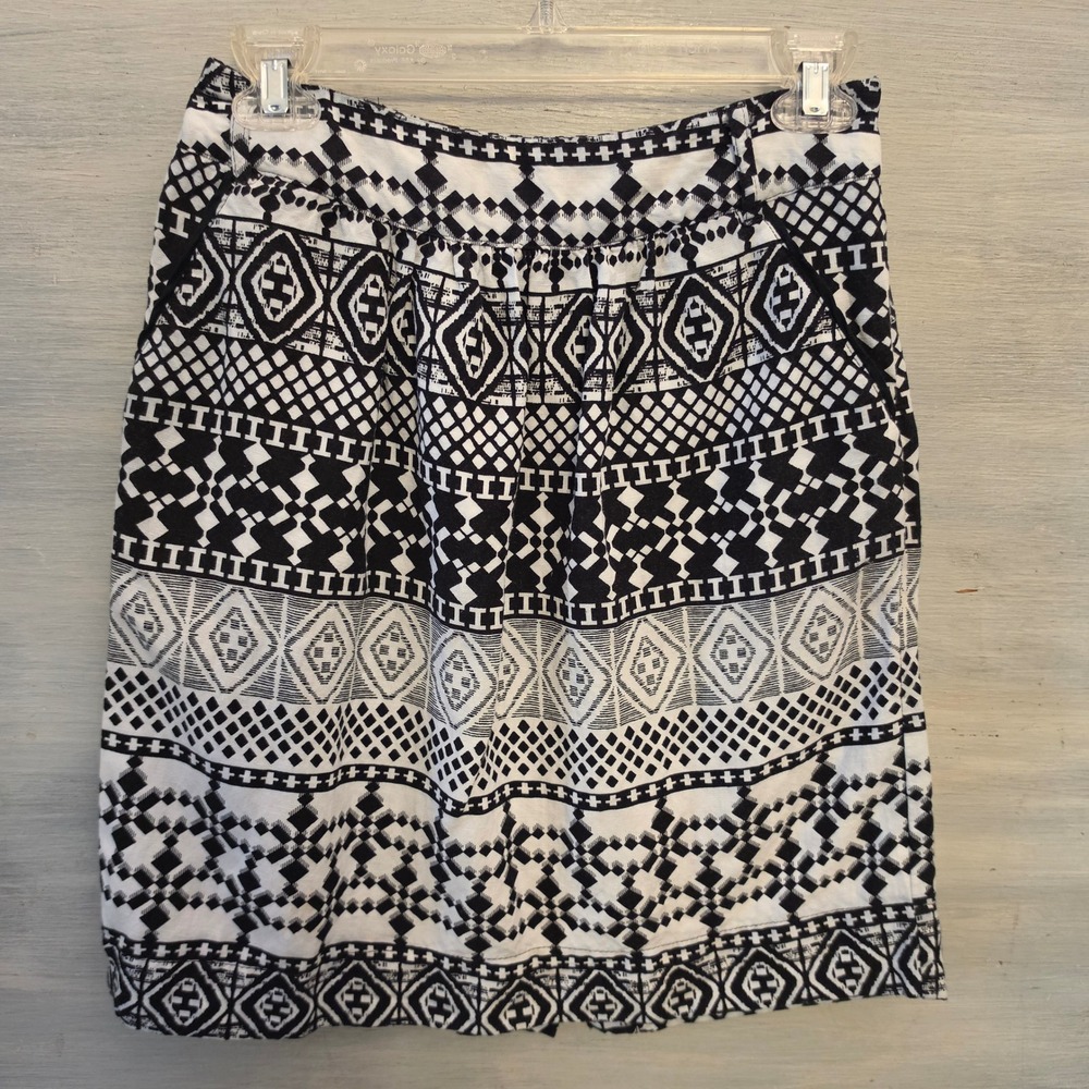 Mossimo 52% Linen Black/White Geometric Tribal Print Mini Skirt  Size 2 GC